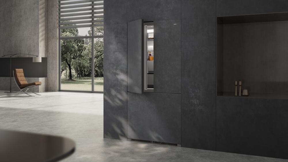 窗户旁边的桌子上
中度可信度描述已自动生成