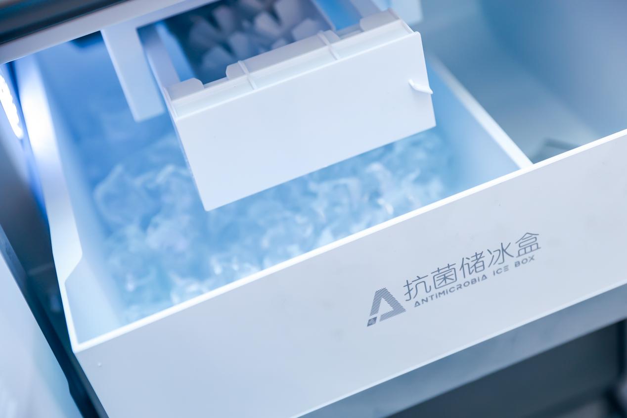 行业首张电冰箱自动制冰认证花落容声，树立技术新标杆